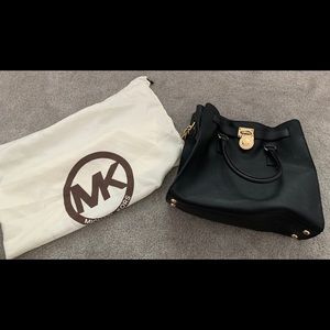 Black Saffiano Hamilton Large